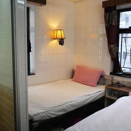 Maple Leaf Guest House Hong Kong Exterior photo