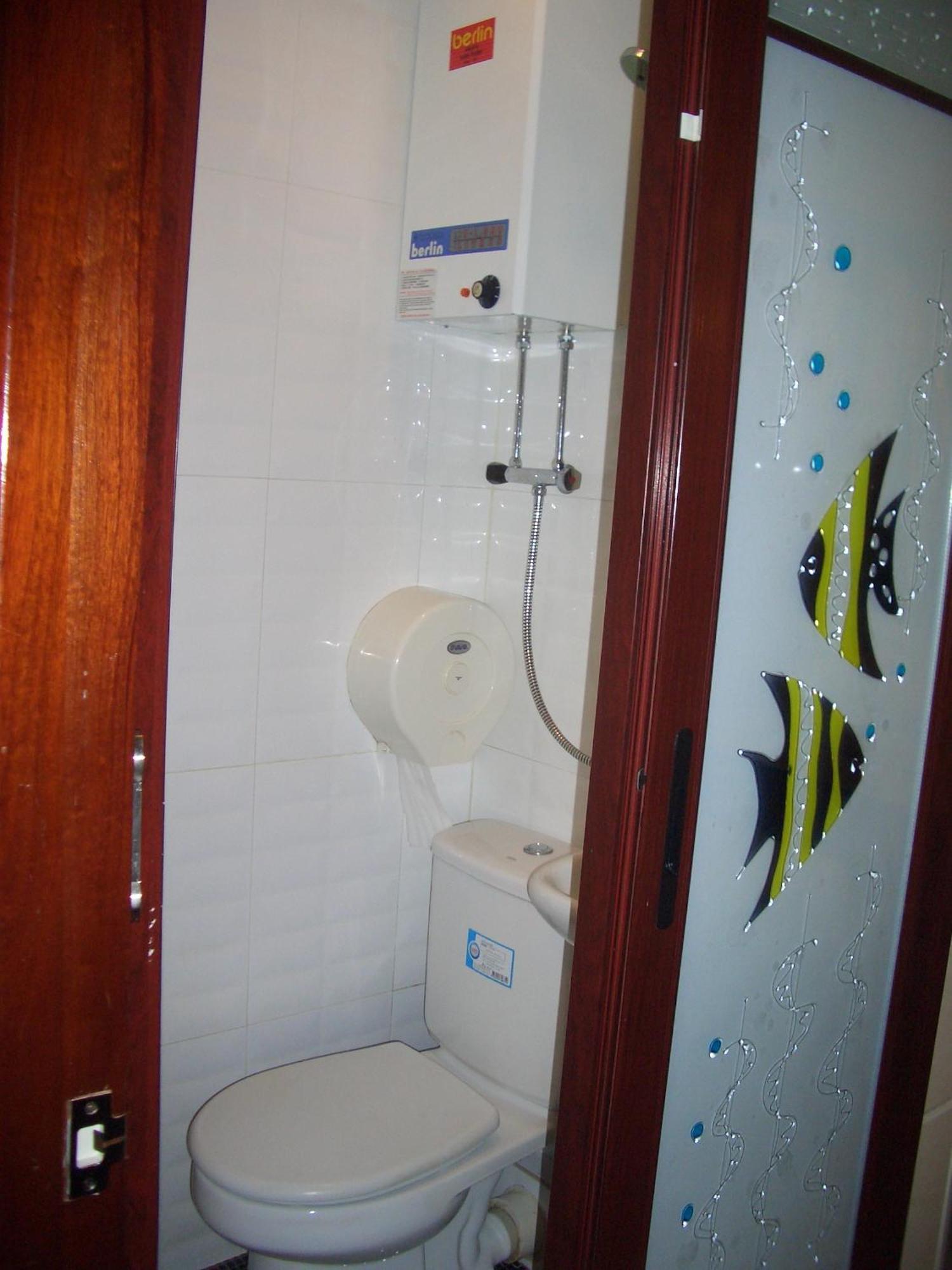 Maple Leaf Guest House Hong Kong Exterior photo