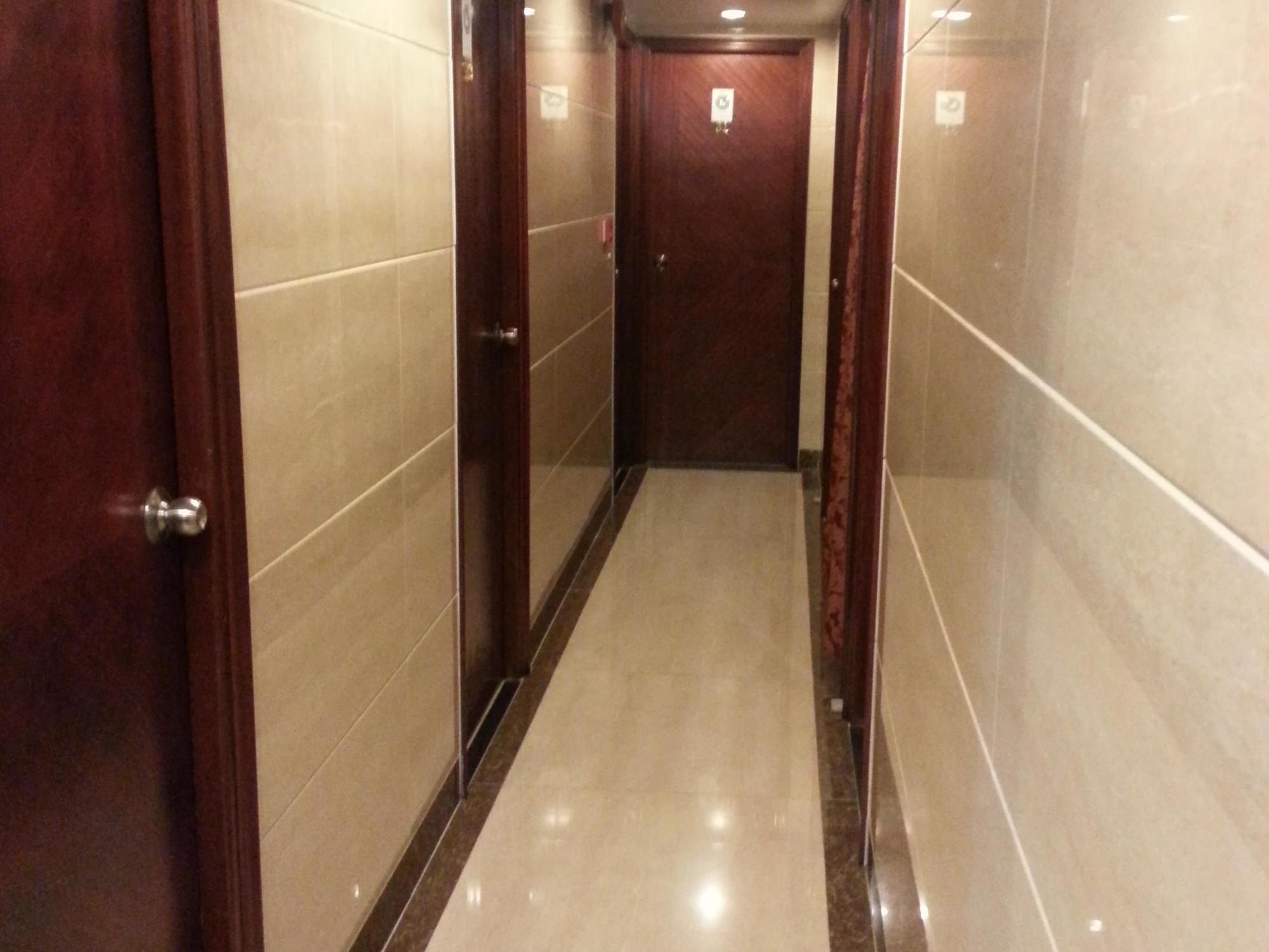 Maple Leaf Guest House Hong Kong Exterior photo